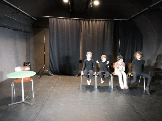 Bienenkoenig buehnenbild